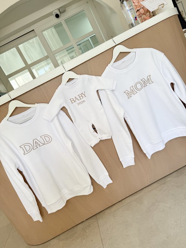 Hoodie y T-Shirt - Hoodie