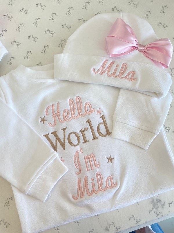 Take Me Home (variante niña) - Hello World